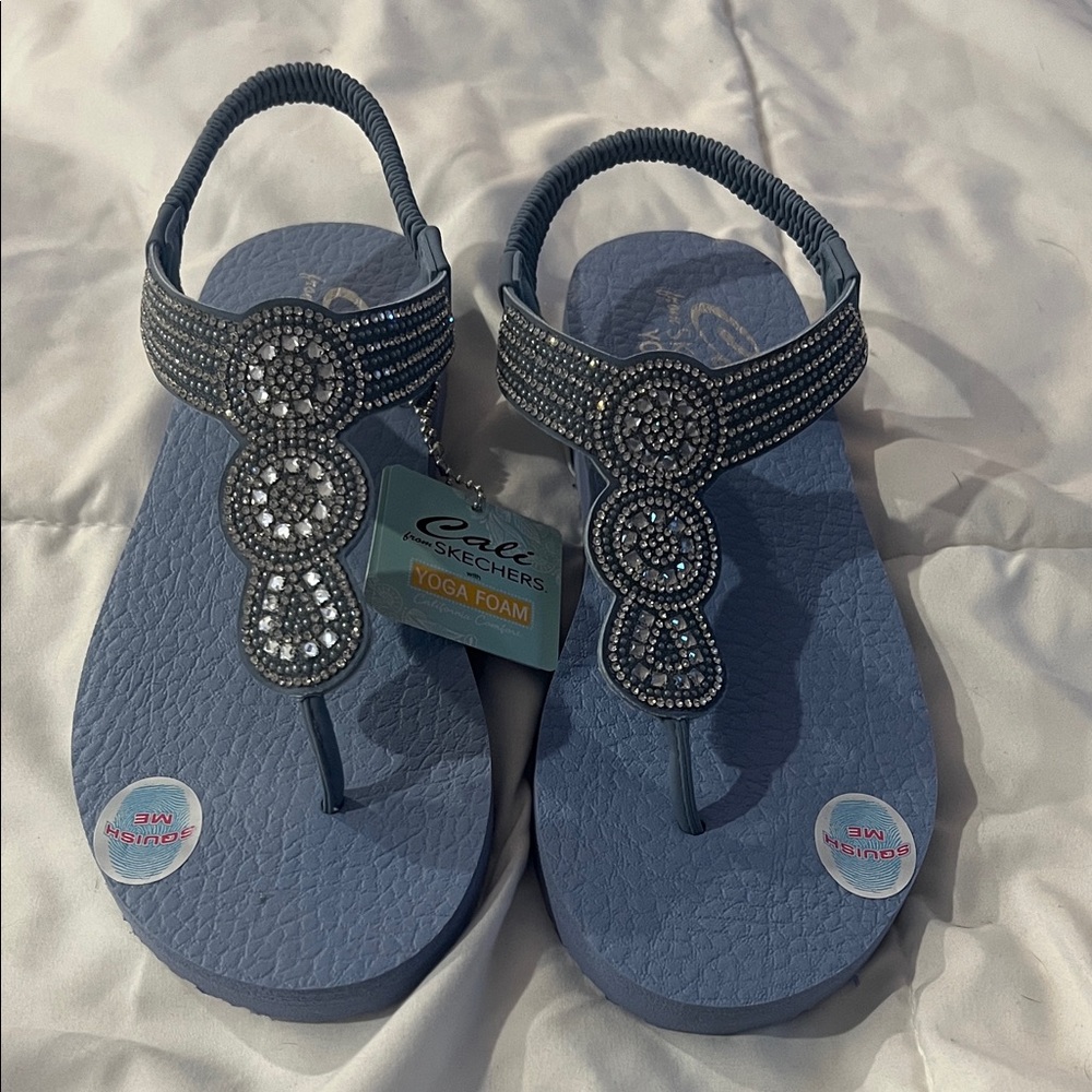 Skechers Cali Blue Rhinestone Yoga Foam Sandals Comfort Flip Flops